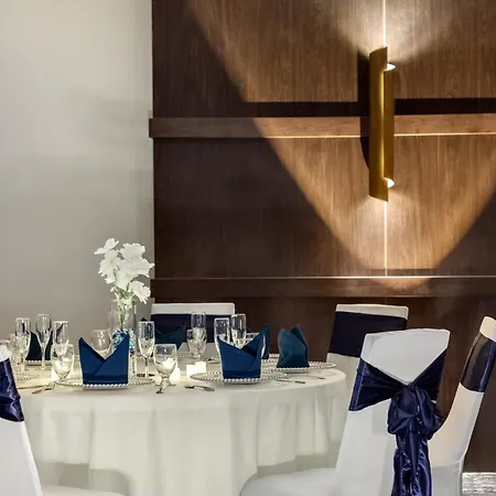 Holiday Inn Virginia Beach - Norfolk By Ihg-3
