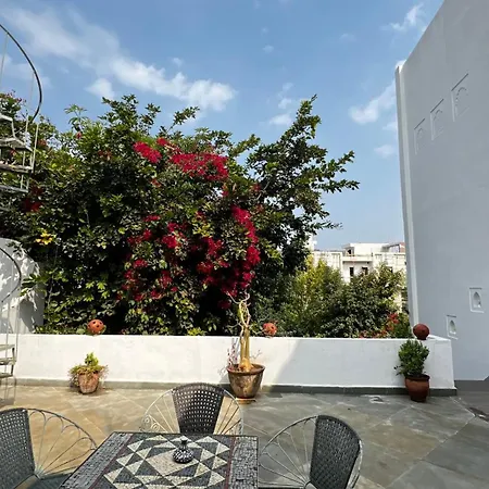 Mosaics Guest House-3