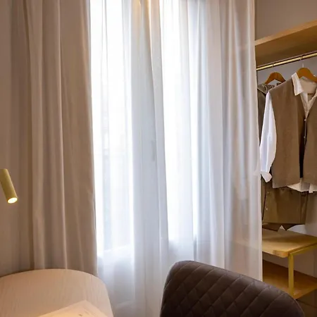 Hotel Beige-2