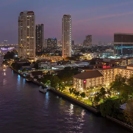 Ibis Bangkok Riverside-3