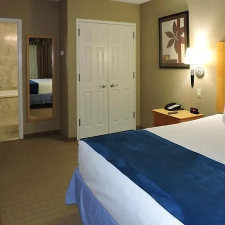 Marco Laguardia Hotel & Suites-2