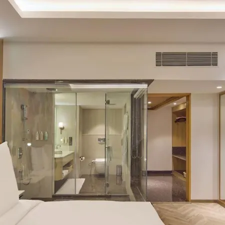 Hotel Royal Orchid Bangalore-3