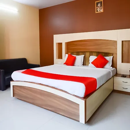 Hotel Samar Palace Near Sodala Vivek Vihar Metro Station-2