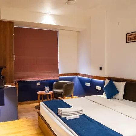 The Sarai, Hotel-3