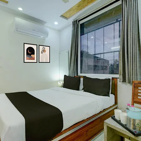 Hotel O Royal Elite-3