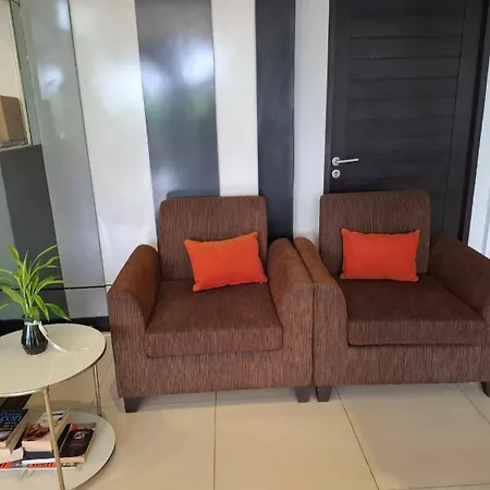 Crystal Suites Suvarnbhumi Airport-2
