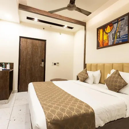 Hotel Aksh Inn-3