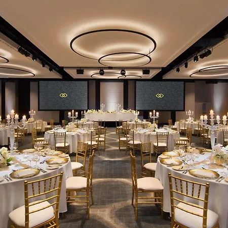 Sofitel Sydney Darling Harbour-2