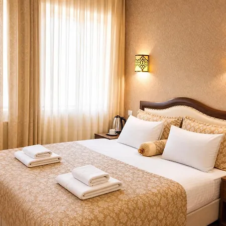Hotel Buhara Family Inn-3