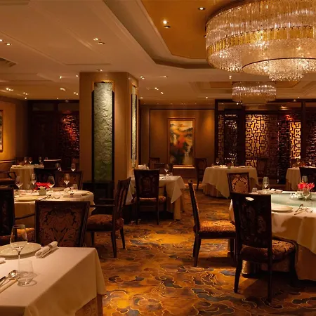 Shangri-La Paris-2