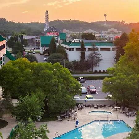 Quality Inn Near The Island Pigeon Forge-2