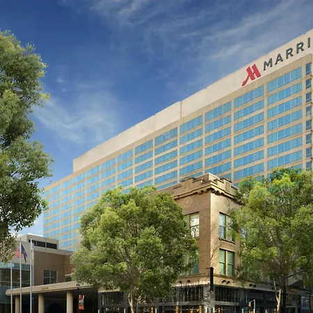 Louisville Marriott Downtown-2