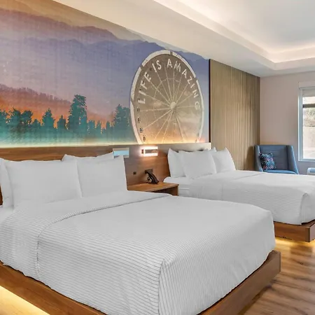 Cambria Hotel Pigeon Forge-2