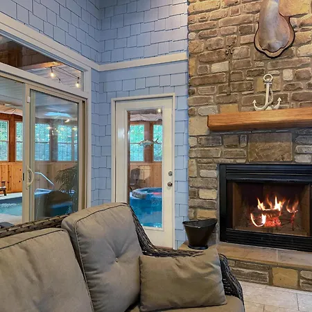 Escape To The Estate At Mill Creek Luxury 5Bed With Private Pool Hot Tub Game Room Fire Pit-3