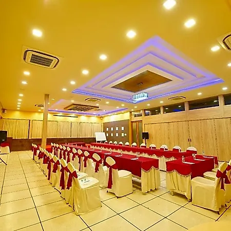 Hotel Sanman Gardenia-3