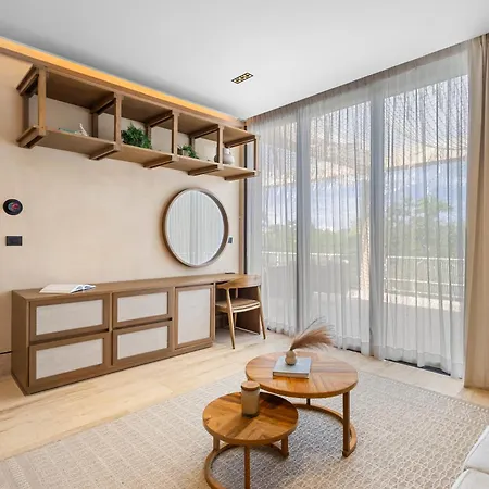 The Palm Luxury Villas Corasol By Lumina-2