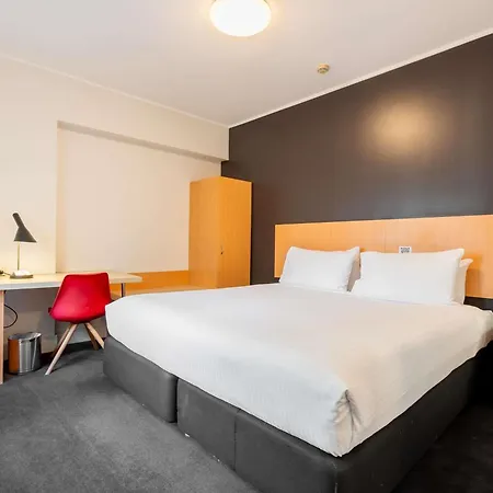 Ibis Sydney World Square-3