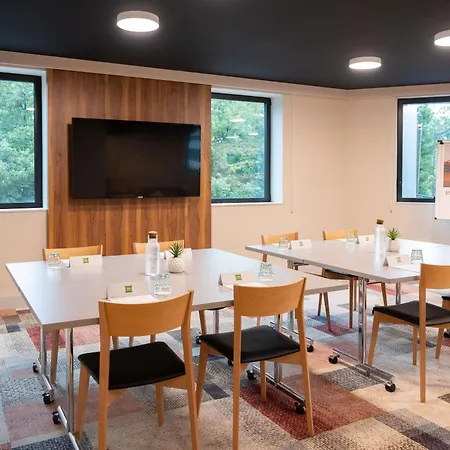 Ibis Styles Paris Meteor Avenue D'Italie-3