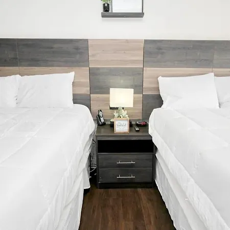 Landmark Resort 1208-2
