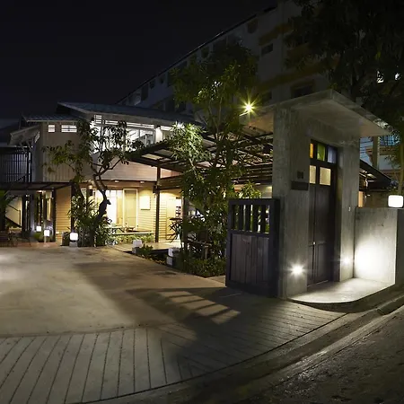 Uncle Loy'S Boutique House-2