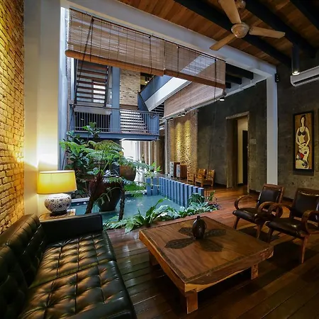 1825 Gallery Hotel-3