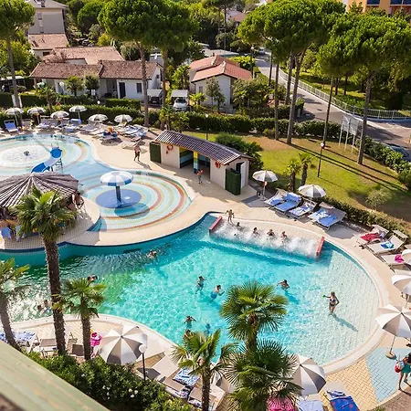 Mediterranee Family Hotel & Spa-3