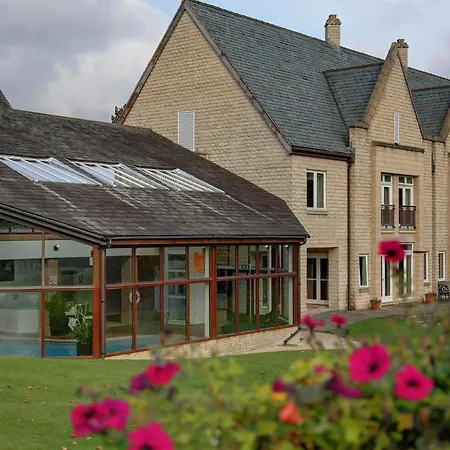 Mercure Sheffield Kenwood Hall & Spa-3