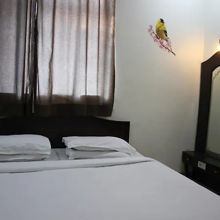 Hotel Ritz-2