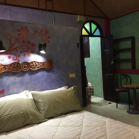 Shanti Lodge Bangkok-3