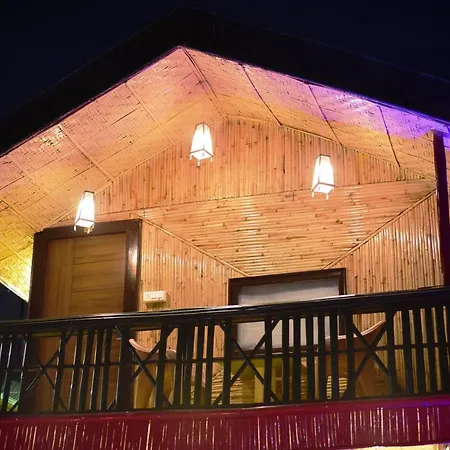 Hotel Bamboo Castle-3