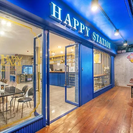 Happy Station Bangkok-2