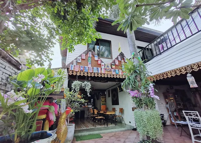 Tavee Guesthouse Bangkok