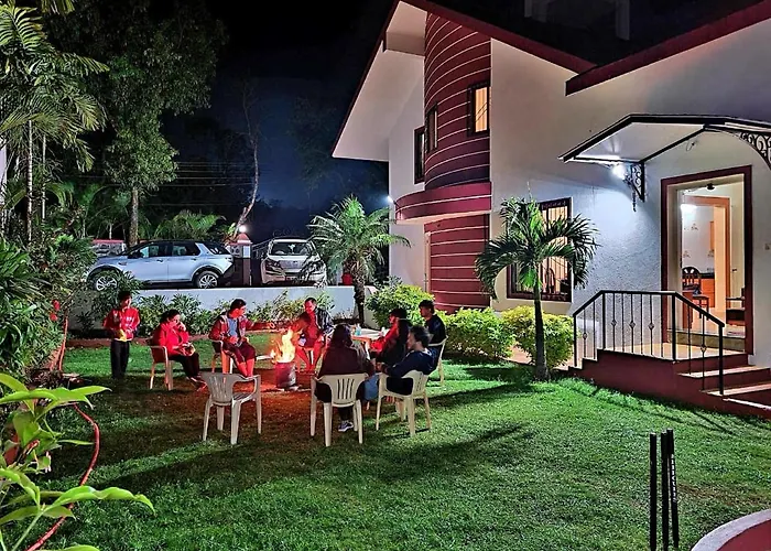 Nilgiri Villa With Swimming Pool Mahabaleshwar