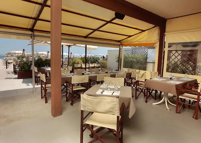 Hotel Globus Cesenatico