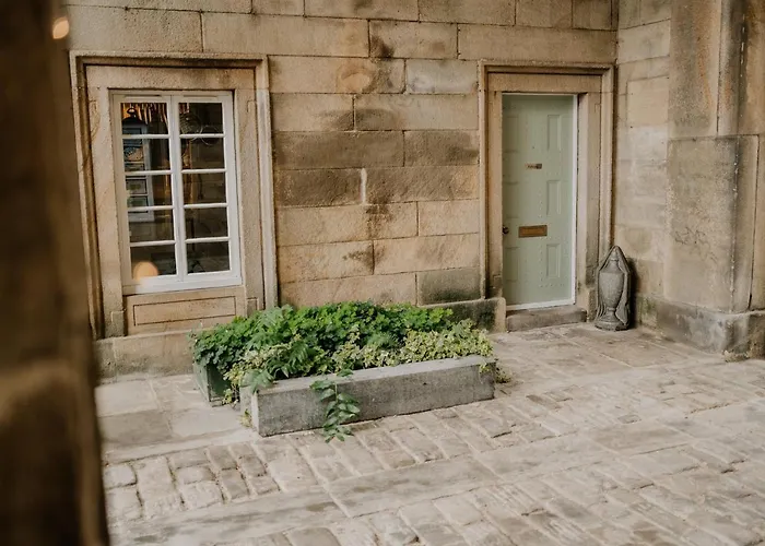 Beautiful Grade II Listed Gatehouse In Great Location Villa Sheffield