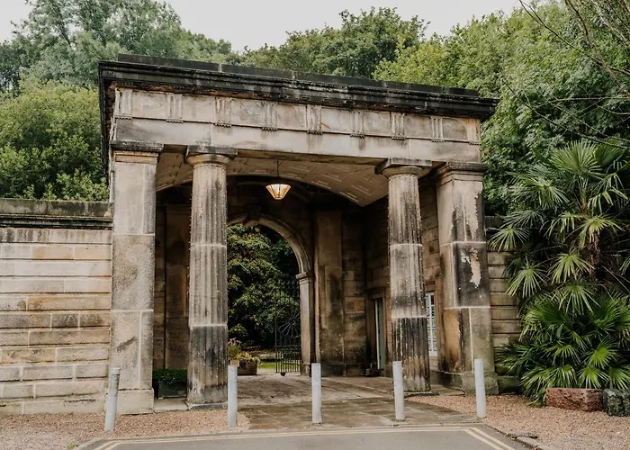 Beautiful Grade II Listed Gatehouse In Great Location Villa Sheffield