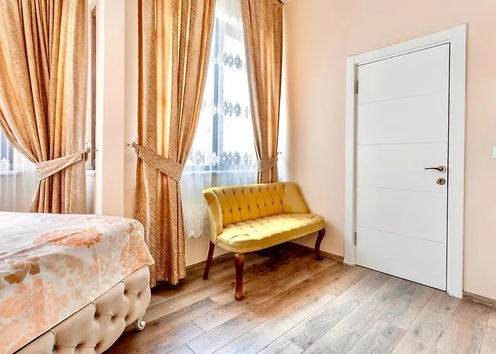 Fatma Sultan Oldtown Konak & Restaurant Antalya