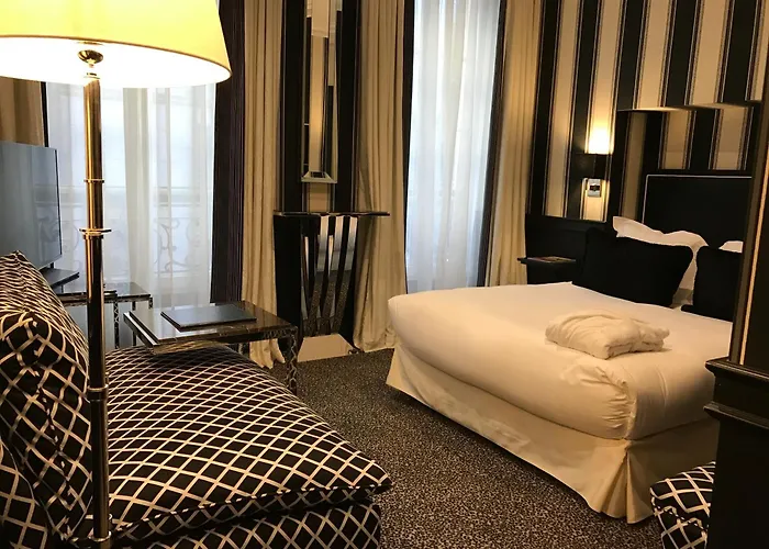 Hotel George Washington Paris