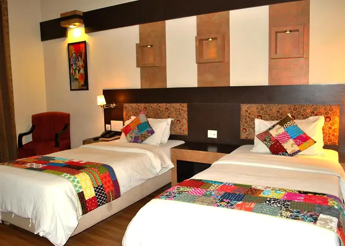 Hotel H R Palace Jaipur