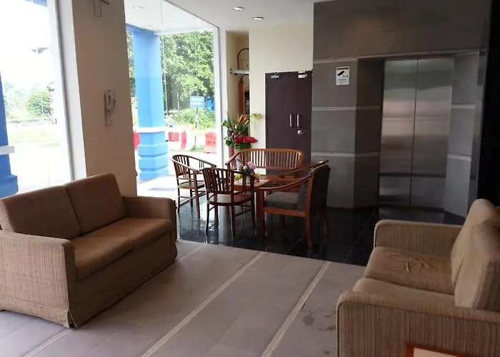 Hotel Centre Point Tampin
