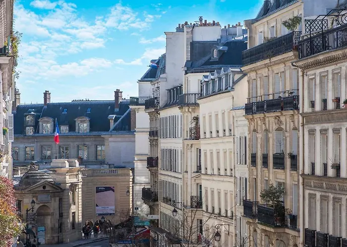 Le Beau Marais - Luxury Apartments, Air Cond, Lift Paris