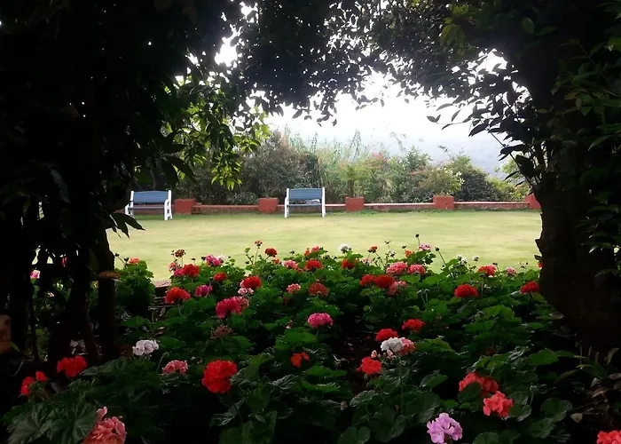 Bella Vista Mahabaleshwar Hotel