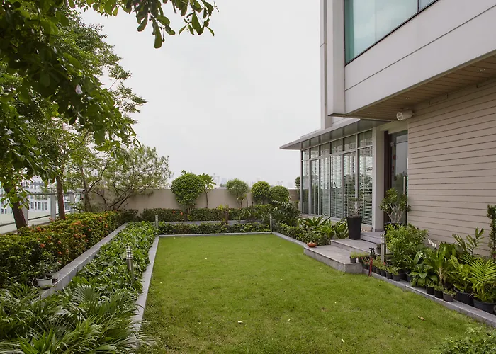 Jasmine Resort Hotel Bangkok Bts Phrakhanong