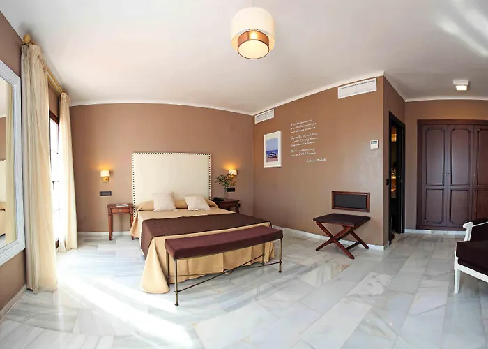 Hotel La Fonda Benalmadena