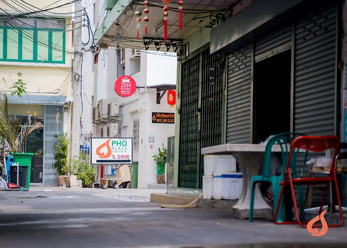 Pho Place Bangkok