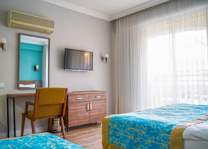 Side Village Family Suite