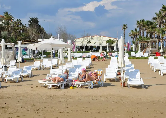 Cinar Family Suite Hotel Side