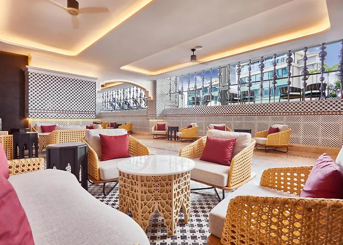 Valia Bangkok Sukhumvit 24 By Kingston Hotels
