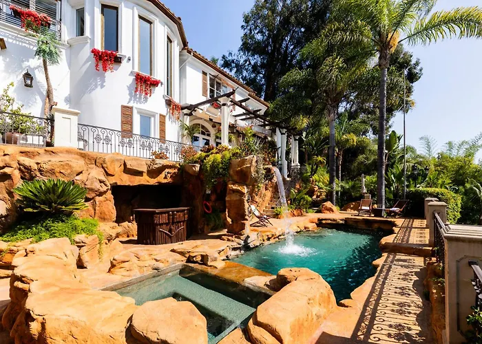 Luxury Bel Air Villa Heated Pool Panoramic Views 6 Bedrooms Los Angeles