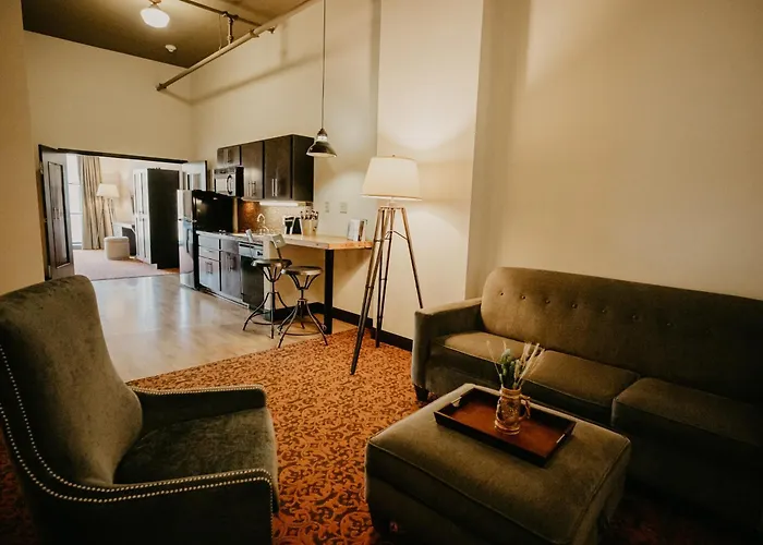Brewhouse Inn And Suites Milwaukee